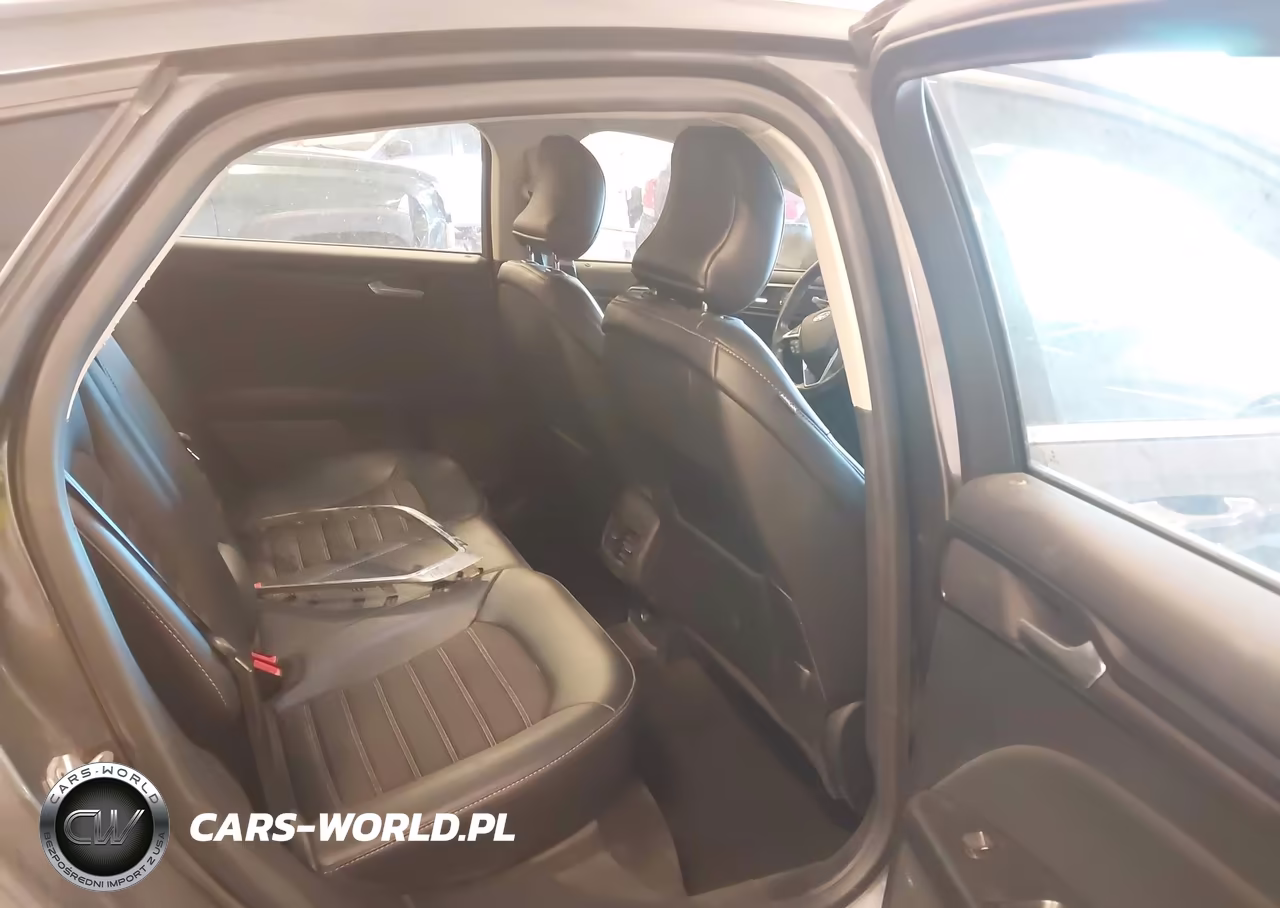 2018 Ford Fusion Se VIN:3FA6P0H75JR149535 - 8