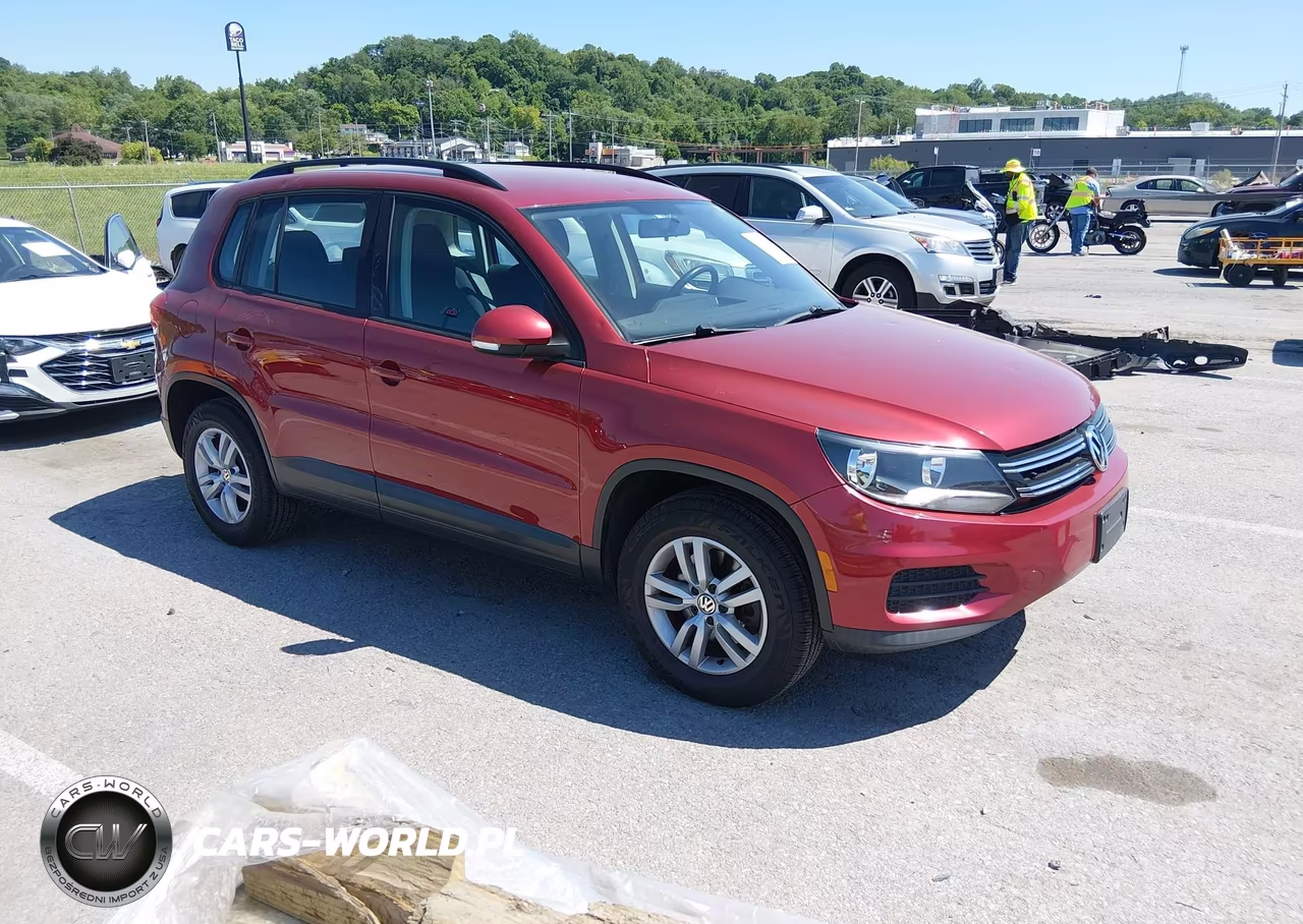 2015 Volkswagen Tiguan S