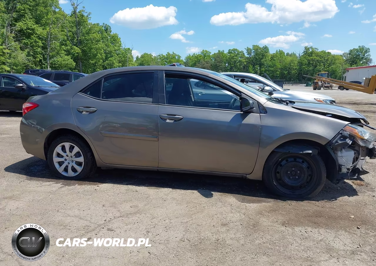 2017 Toyota Corolla Le VIN:2T1BURHE8HC846069 - 13