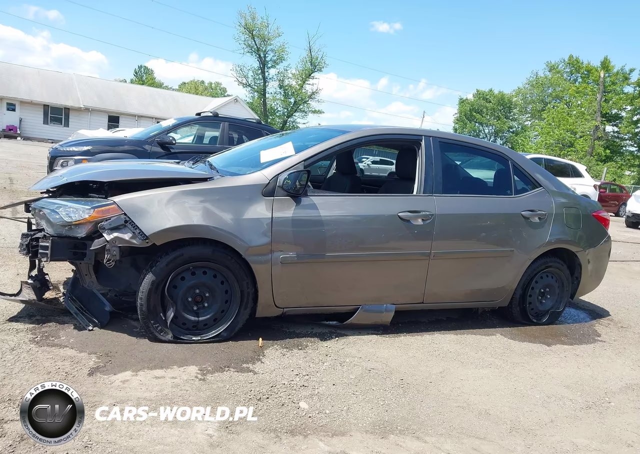 2017 Toyota Corolla Le VIN:2T1BURHE8HC846069 - 14