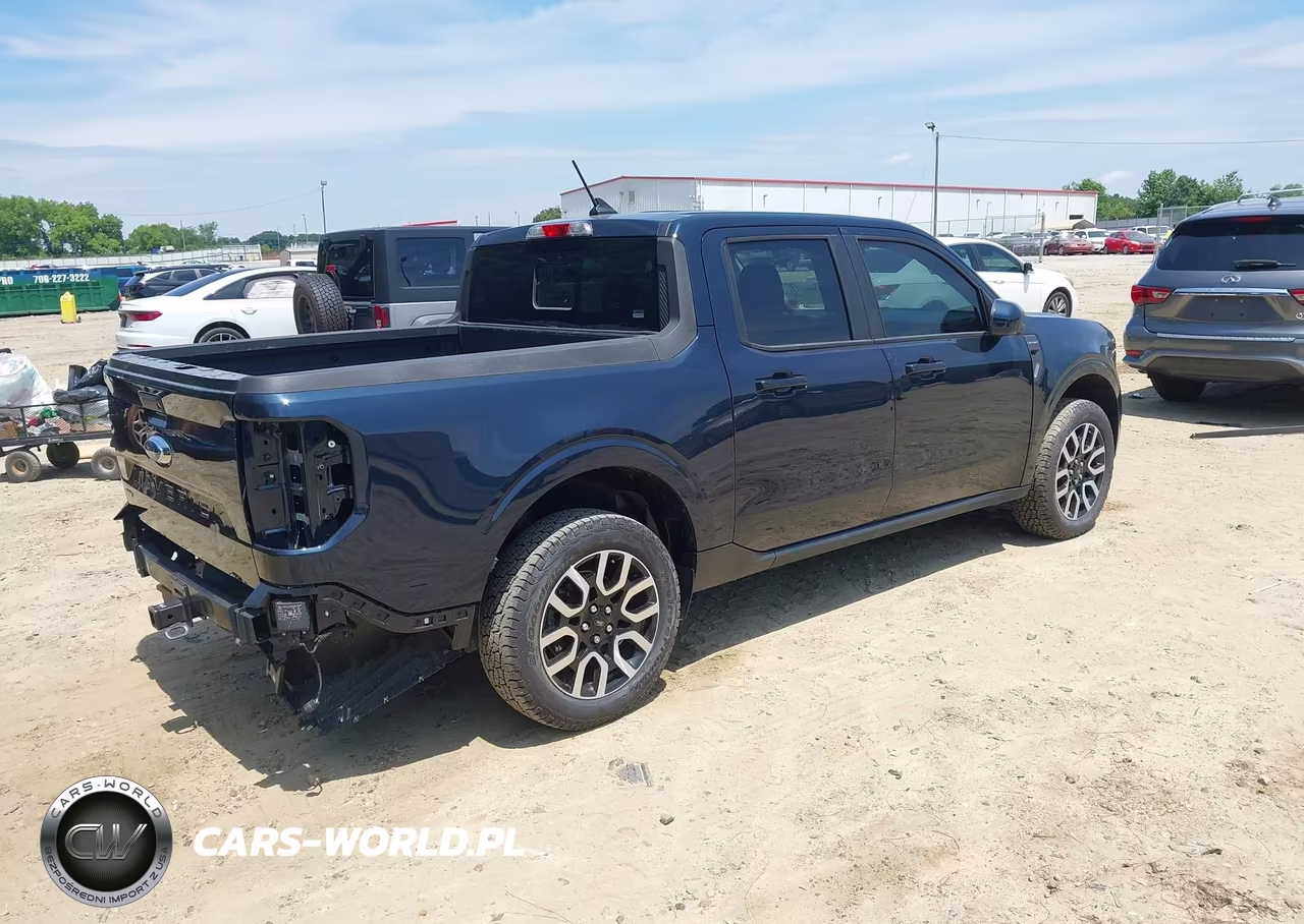 2023 Ford Maverick Lariat VIN:3FTTW8E39PRA65517 - 4