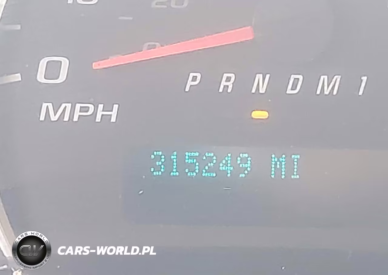 2018 GMC Savana Cutaway Work Van VIN:7GZ37TCG1JN901484 - 5