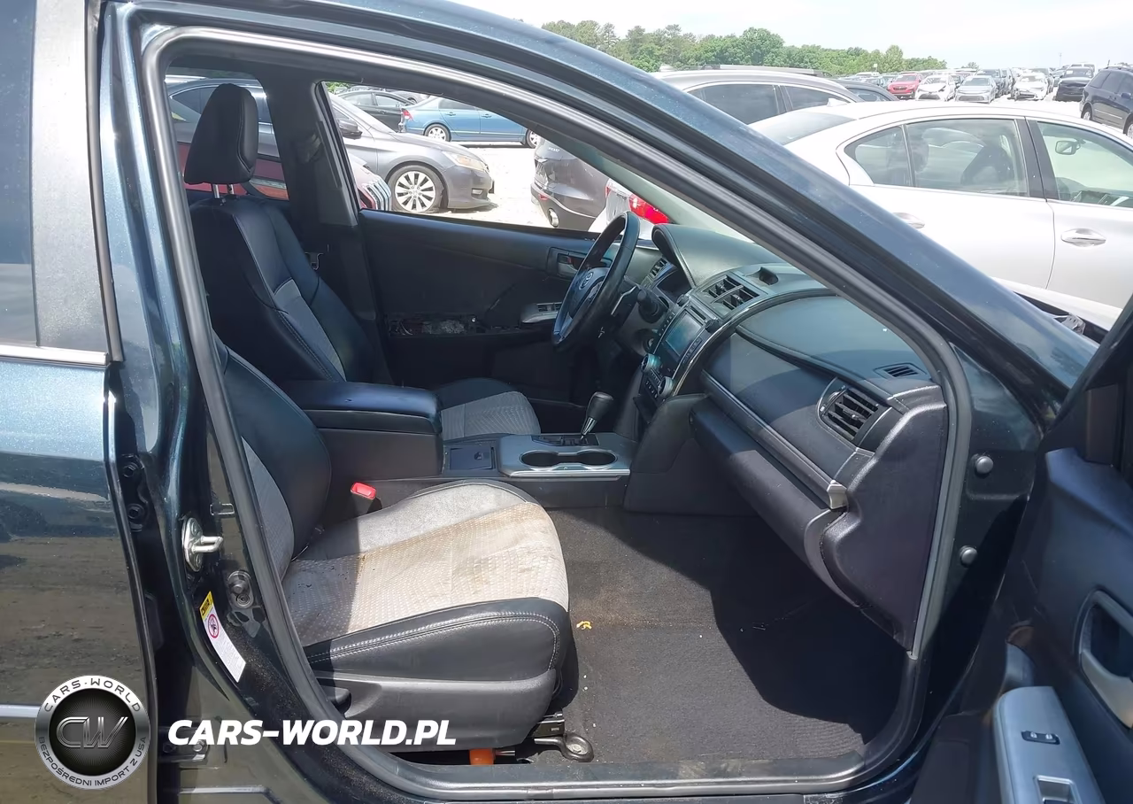 2014 Toyota Camry Se VIN:4T1BF1FK4EU821510 - 5