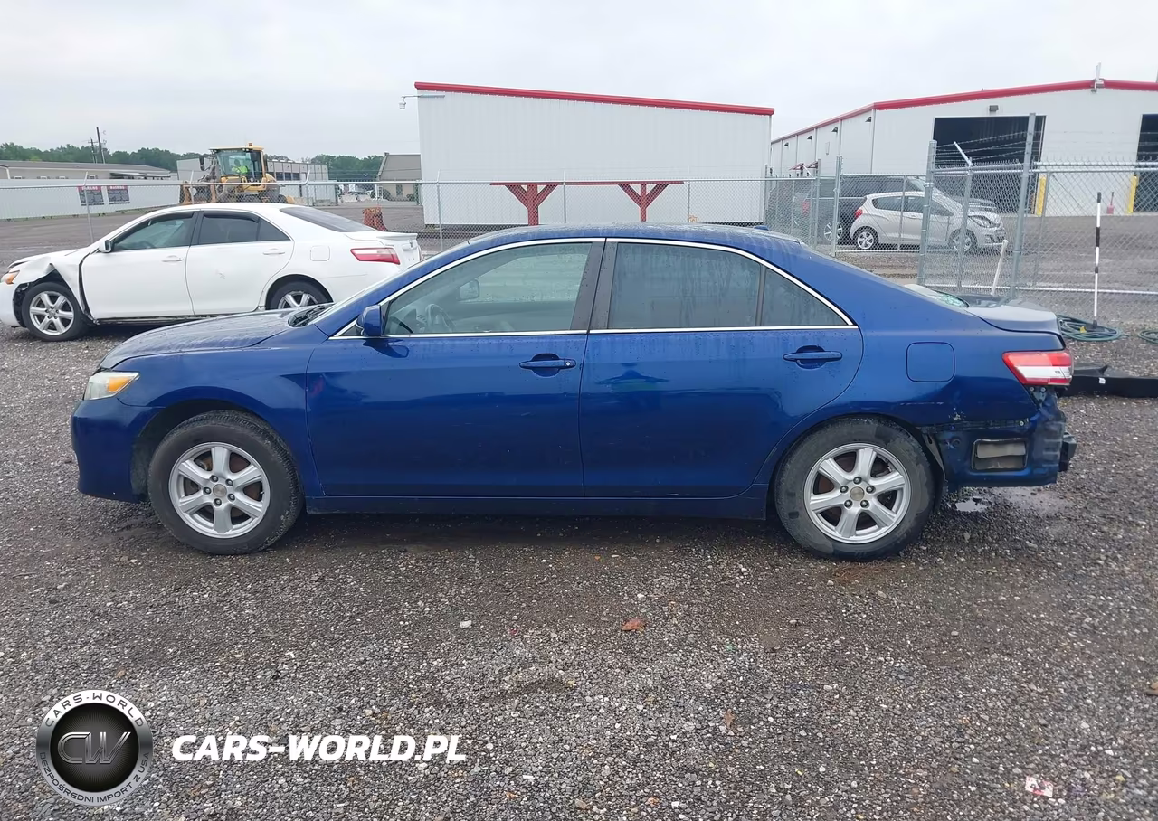 2010 Toyota Camry Le VIN:4T1BF3EK9AU512445 - 15