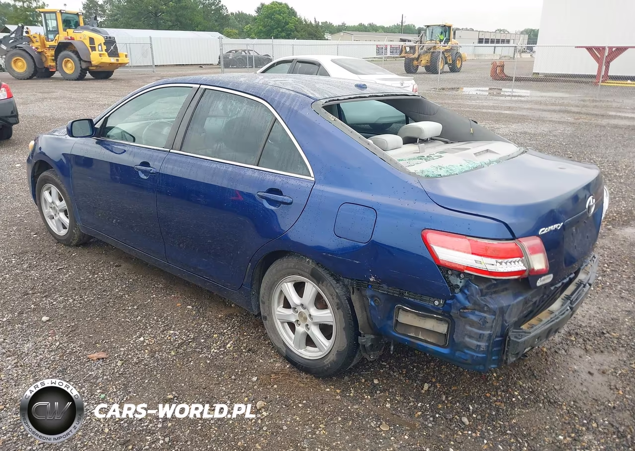 2010 Toyota Camry Le VIN:4T1BF3EK9AU512445 - 3