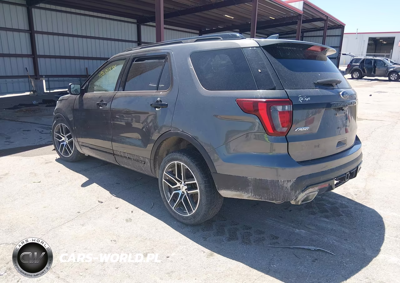 2016 Ford Explorer Sport VIN:1FM5K8GT4GGB62158 - 3