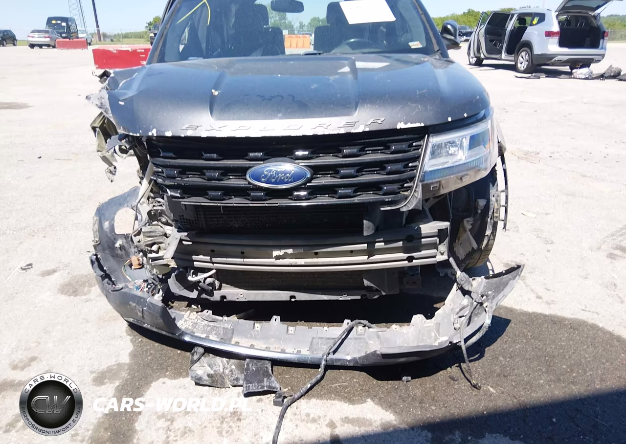 2016 Ford Explorer Sport VIN:1FM5K8GT4GGB62158 - 6