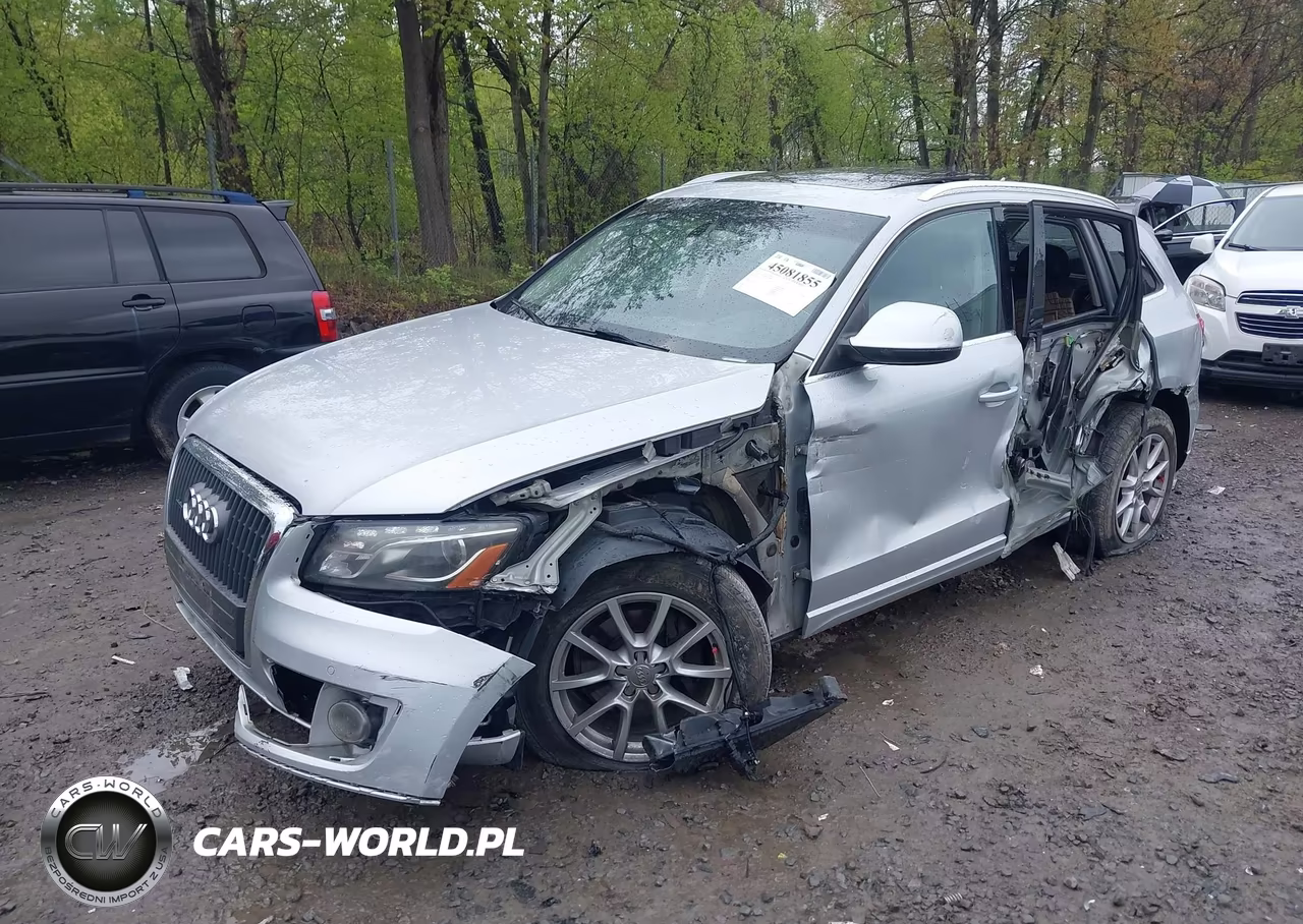 2012 Audi Q5 2.0T Premium VIN:WA1LFAFP9CA057800 - 2
