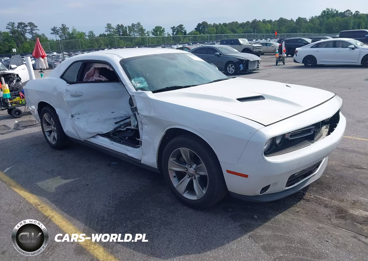 2015 Dodge Challenger Sxt