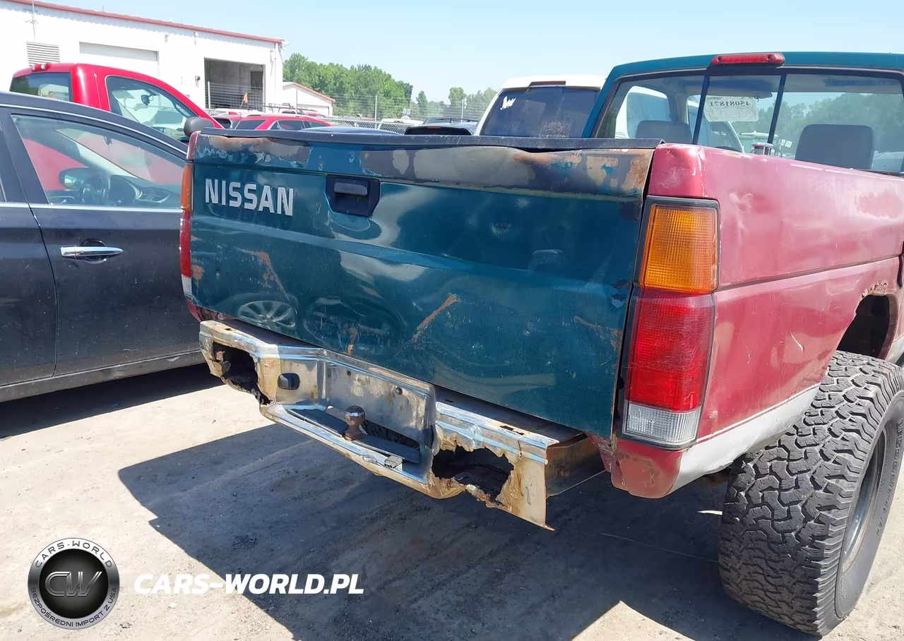 1997 Nissan 4X4 Truck Xe VIN:1N6SD11Y4VC358857 - 12