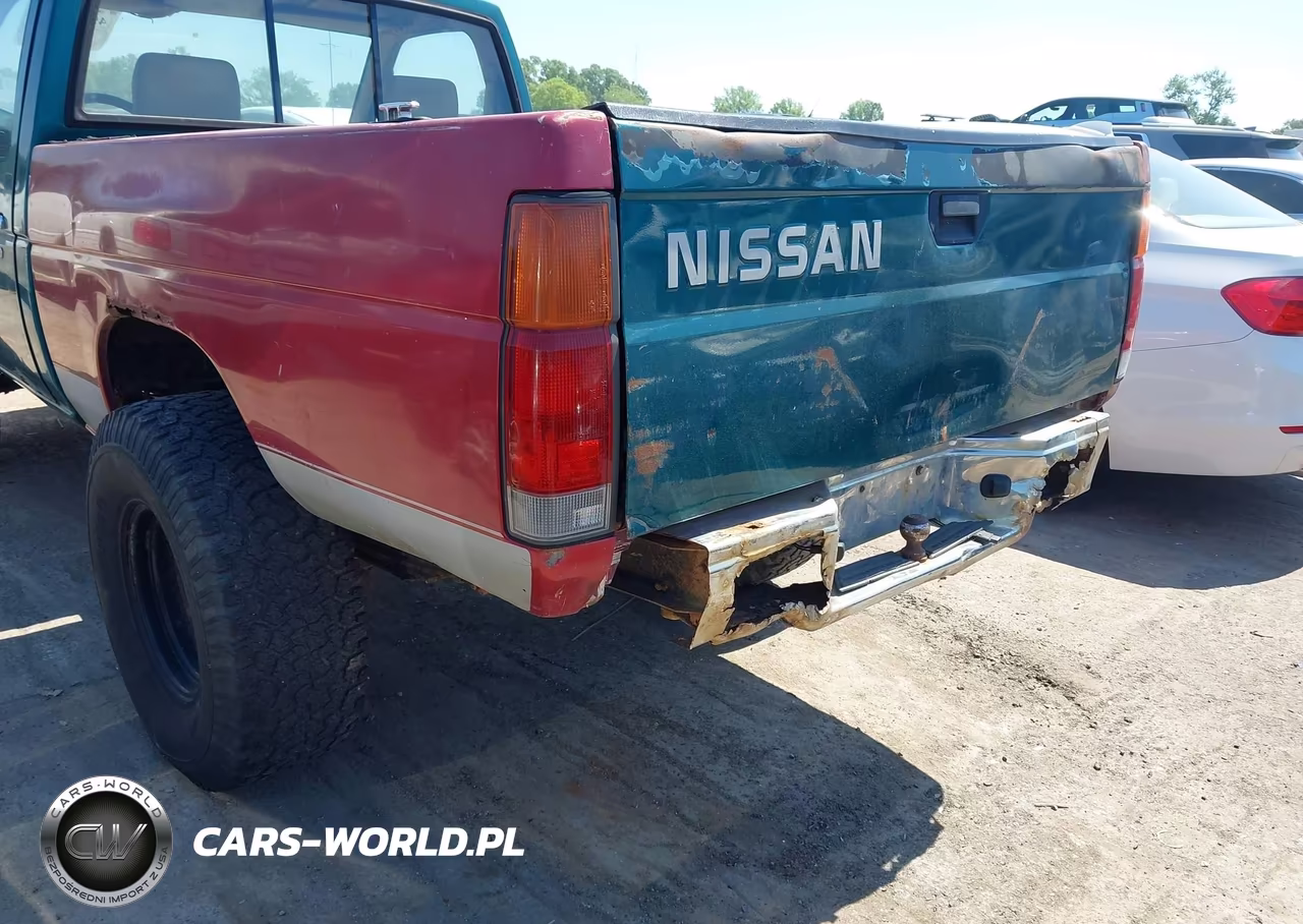 1997 Nissan 4X4 Truck Xe VIN:1N6SD11Y4VC358857 - 13