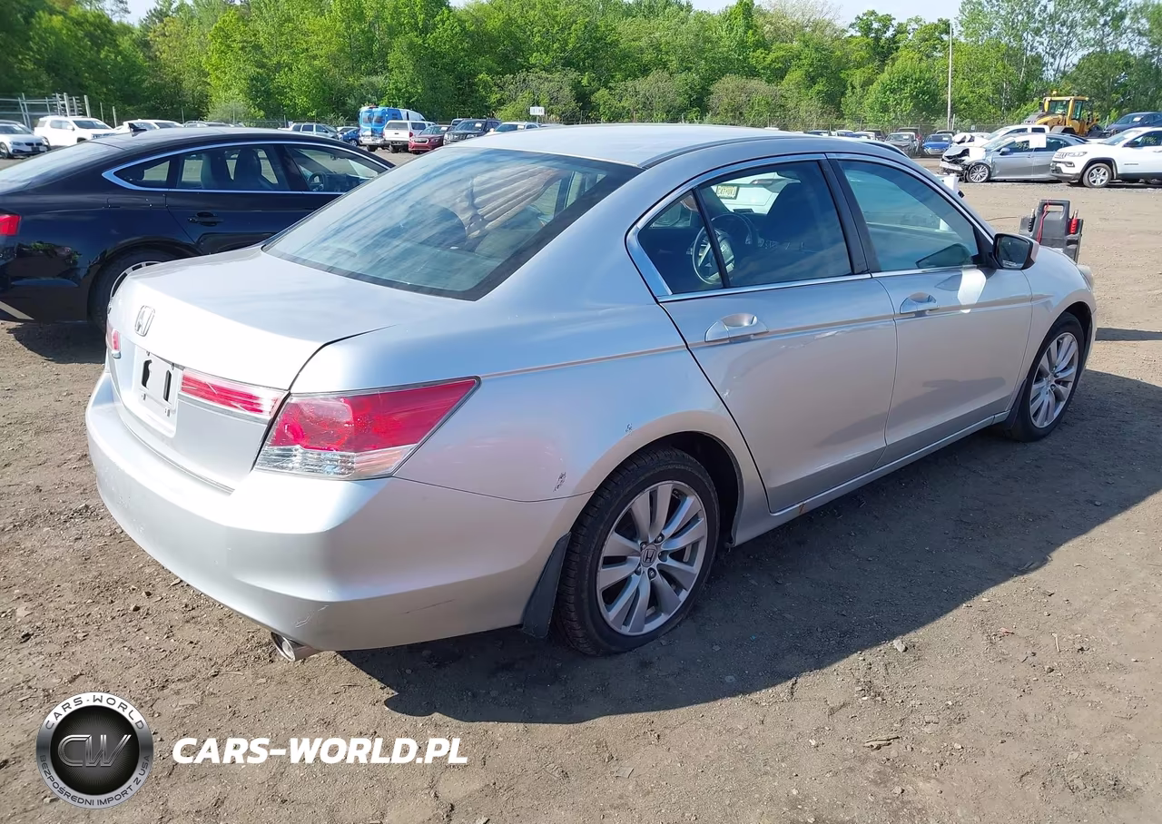 2011 Honda Accord 2.4 Ex VIN:1HGCP2F73BA001568 - 4
