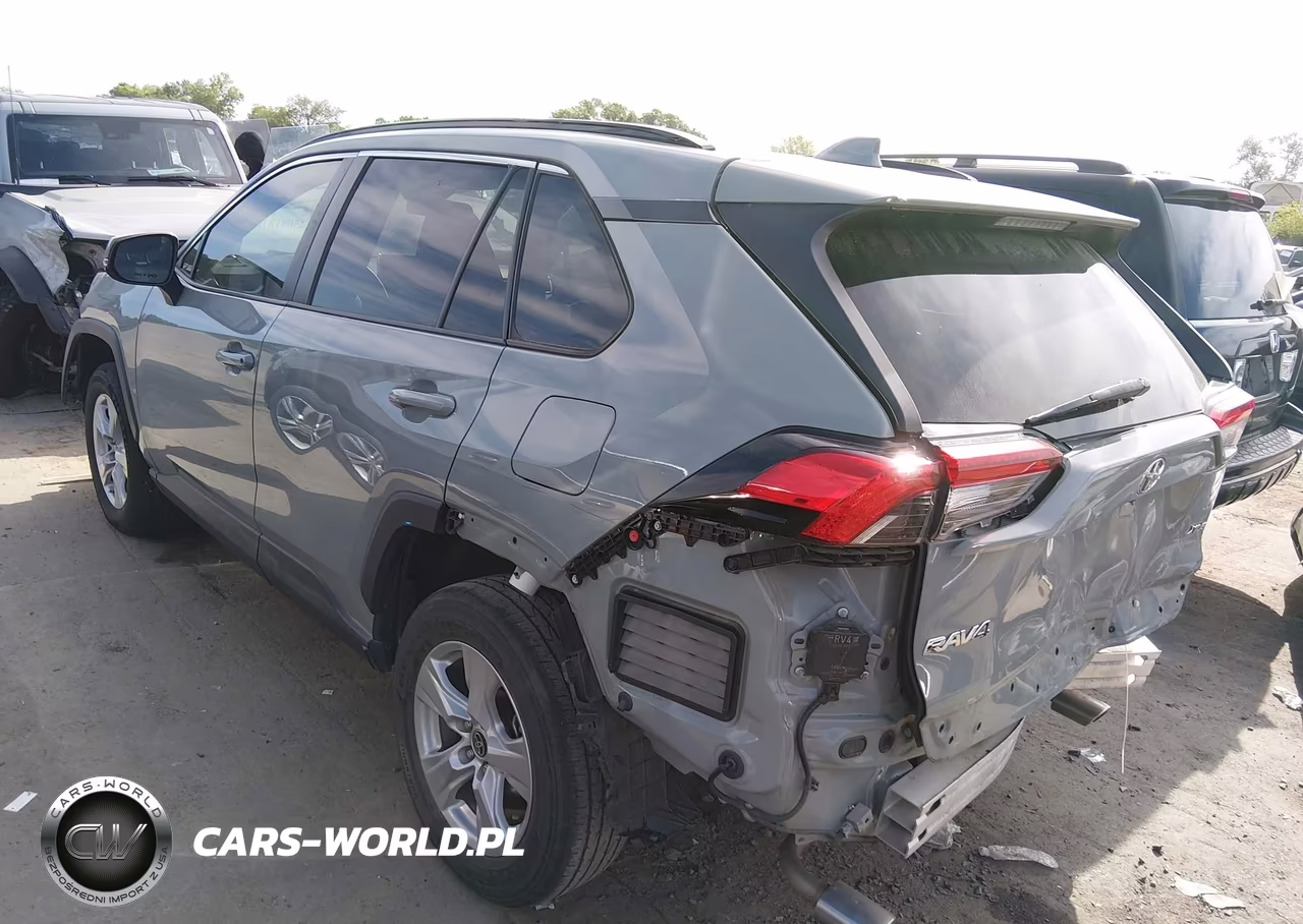 2021 Toyota Rav4 Xle VIN:2T3W1RFVXMW152366 - 3