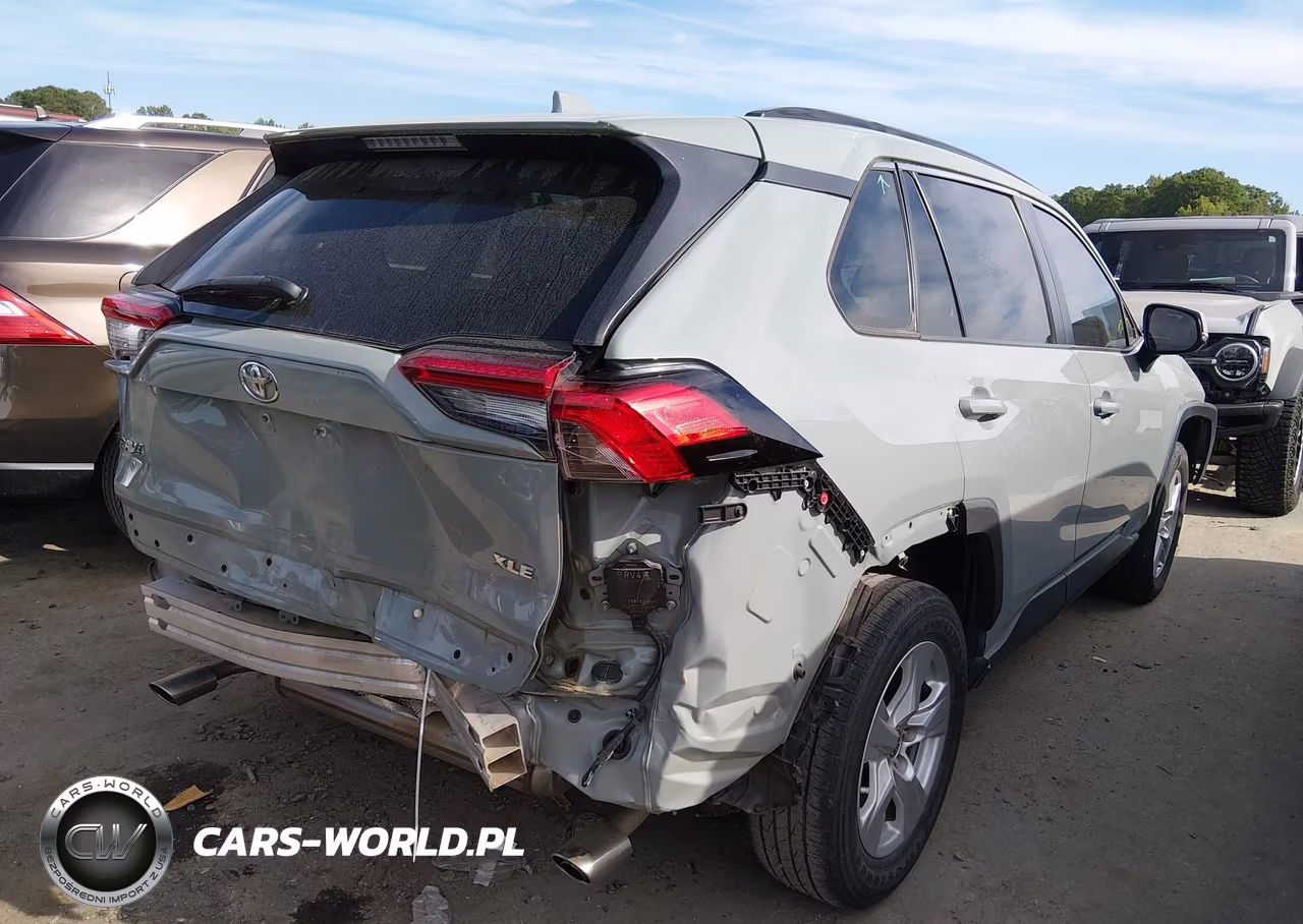2021 Toyota Rav4 Xle VIN:2T3W1RFVXMW152366 - 4