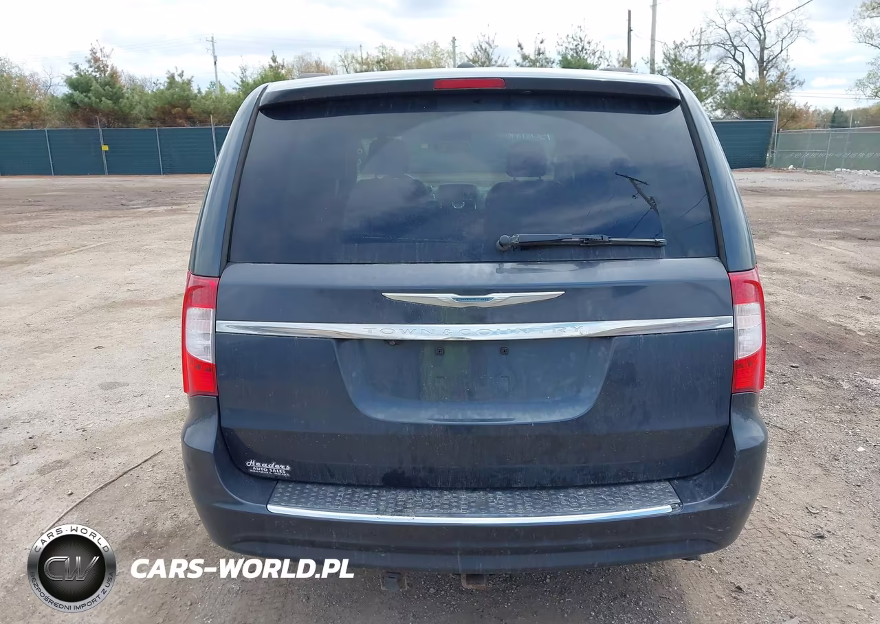 2013 Chrysler Town & Country Touring VIN:2C4RC1BG7DR745189 - 16