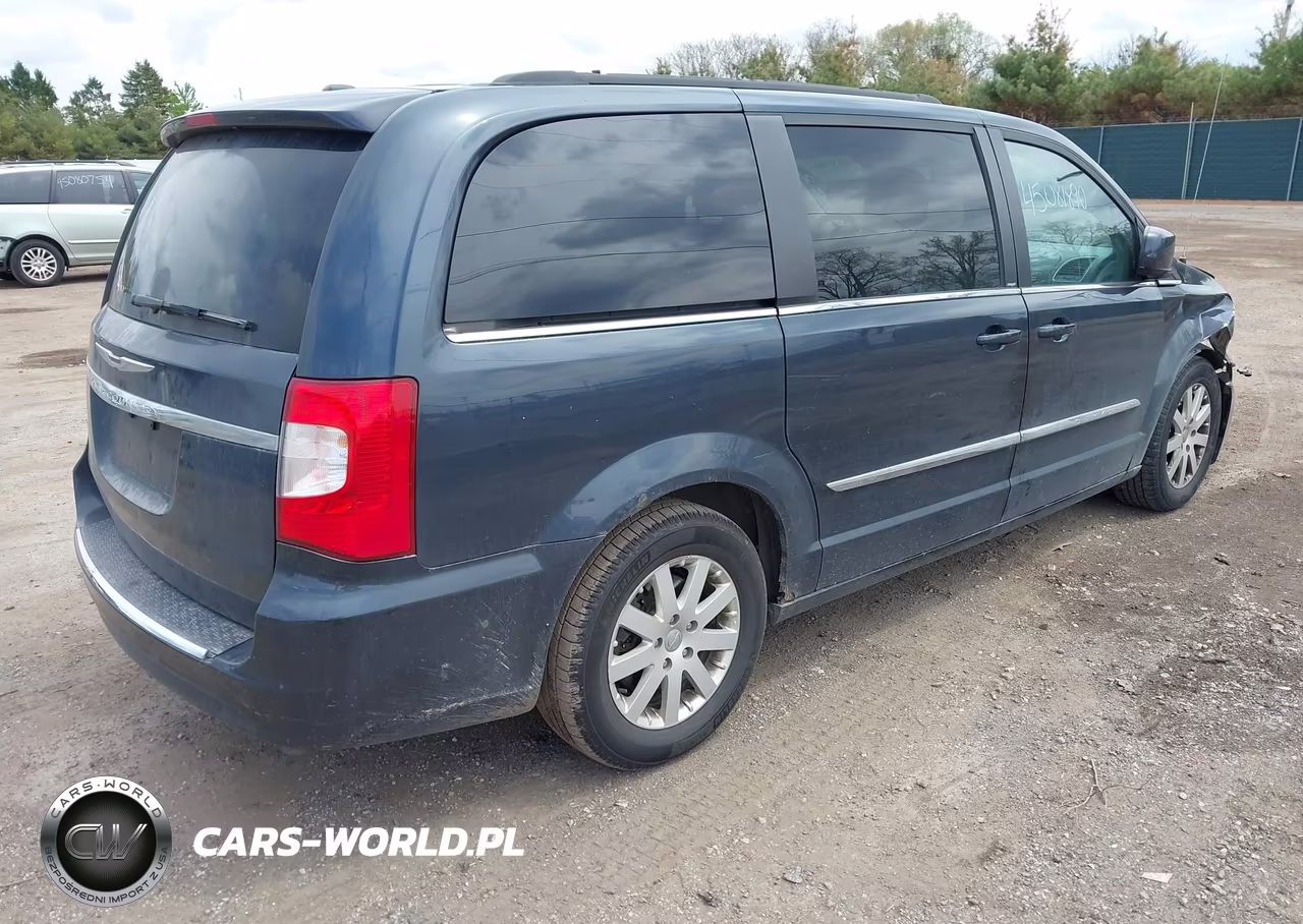 2013 Chrysler Town & Country Touring VIN:2C4RC1BG7DR745189 - 4