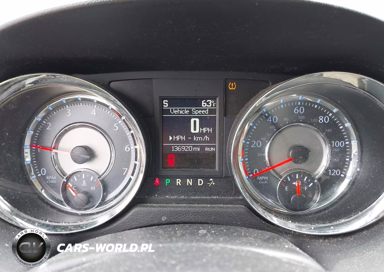 2013 Chrysler Town & Country Touring VIN:2C4RC1BG7DR745189 - 7