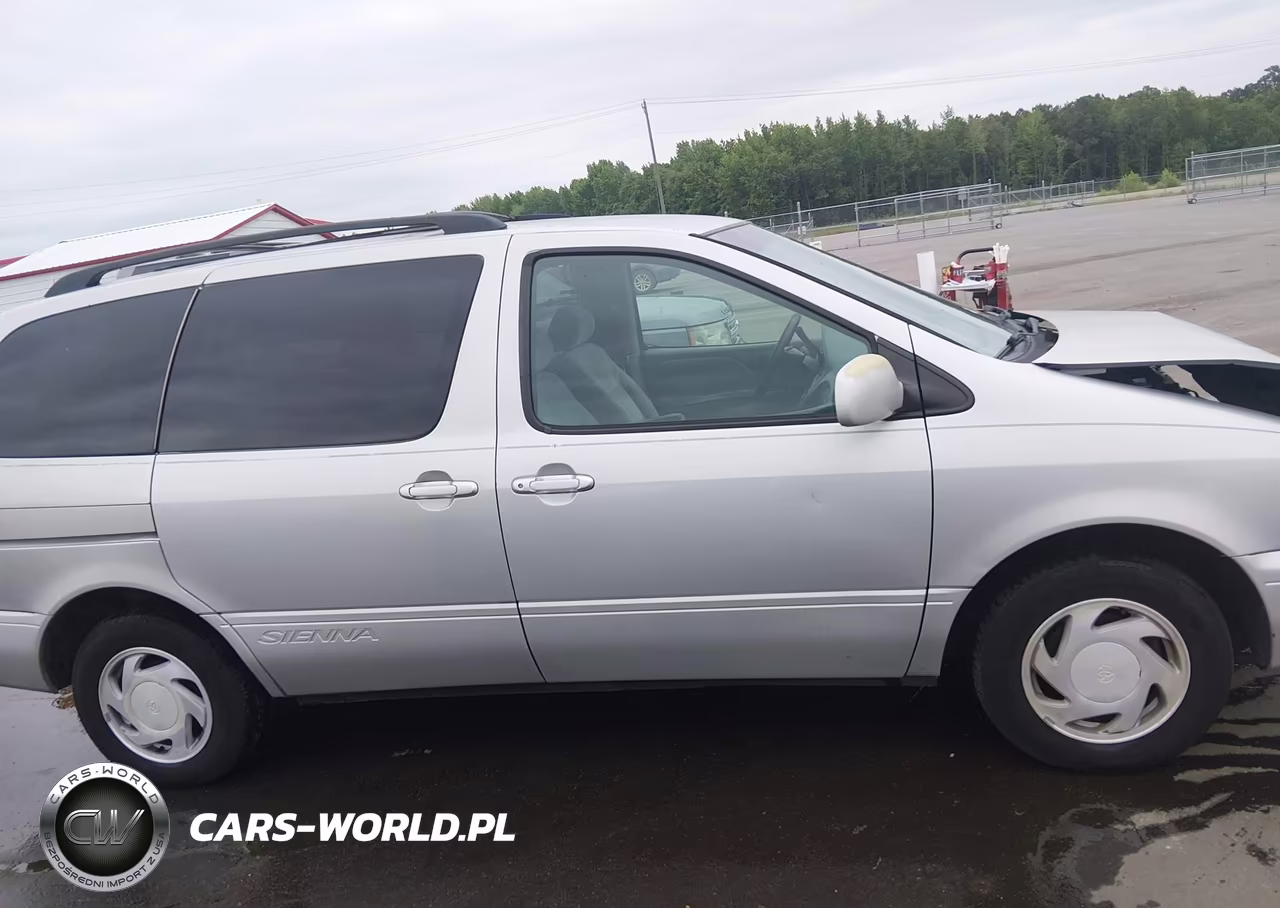 2002 Toyota Sienna Le VIN:4T3ZF13C72U499413 - 13