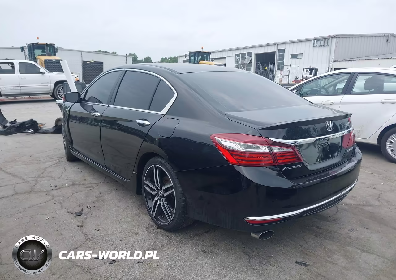 2016 Honda Accord Sport VIN:1HGCR2F56GA035083 - 3