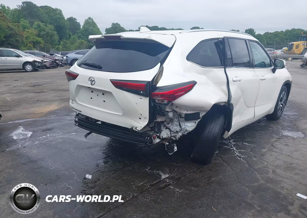 2021 Toyota Highlander Xle VIN:5TDGZRAH8MS046613 - 4