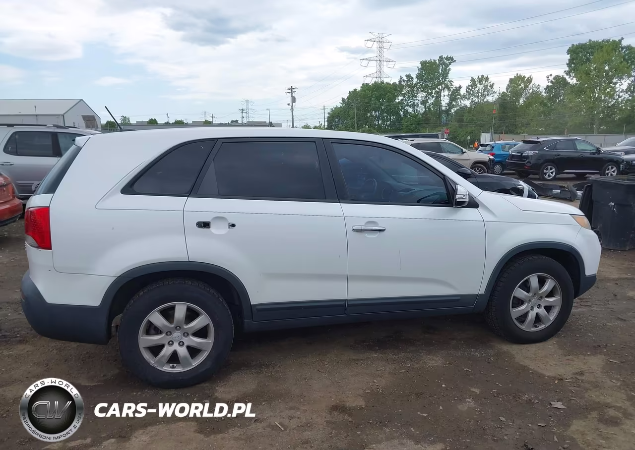 2011 Kia Sorento Lx VIN:5XYKT3A13BG036268 - 13