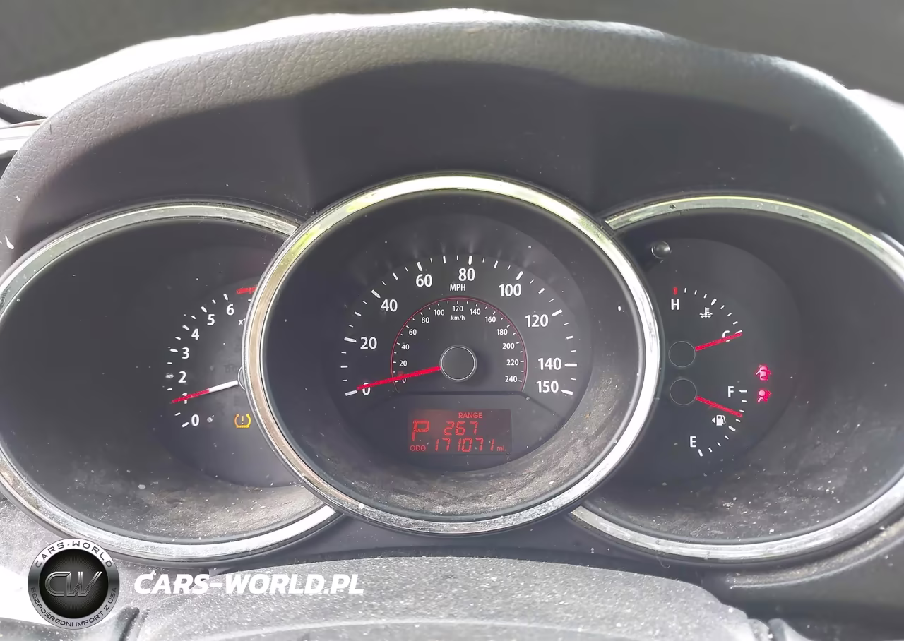 2011 Kia Sorento Lx VIN:5XYKT3A13BG036268 - 7