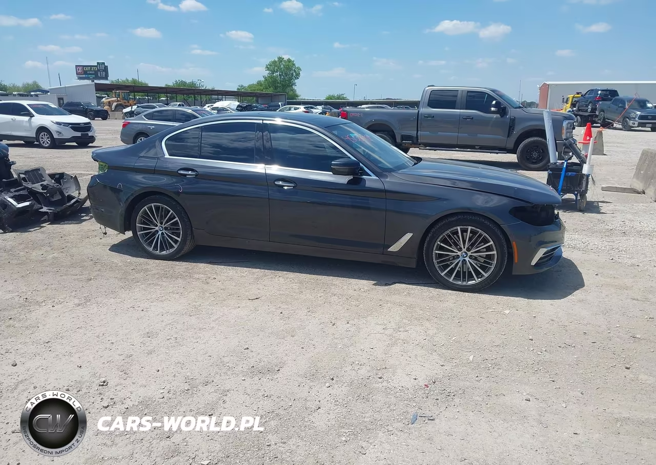 2017 BMW 530I VIN:WBAJA5C3XHG896022 - 14