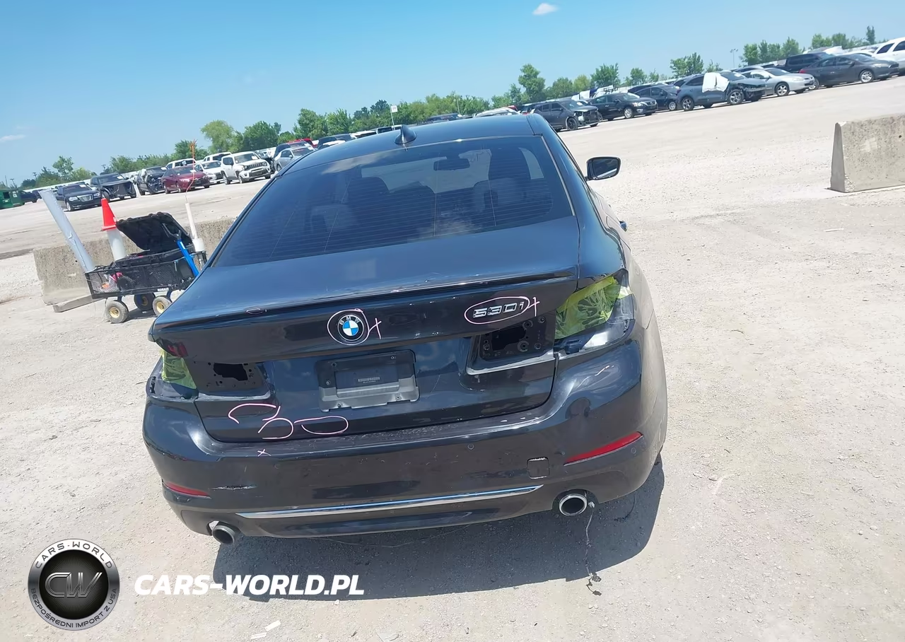 2017 BMW 530I VIN:WBAJA5C3XHG896022 - 17