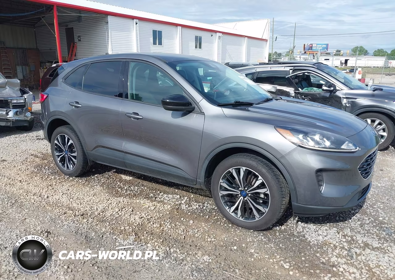 2021 Ford Escape Se