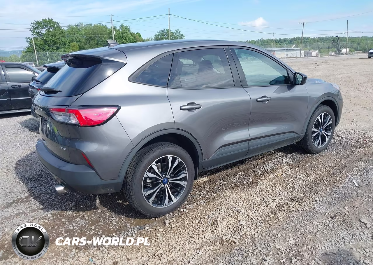 2021 Ford Escape Se VIN:1FMCU9G60MUA95203 - 4