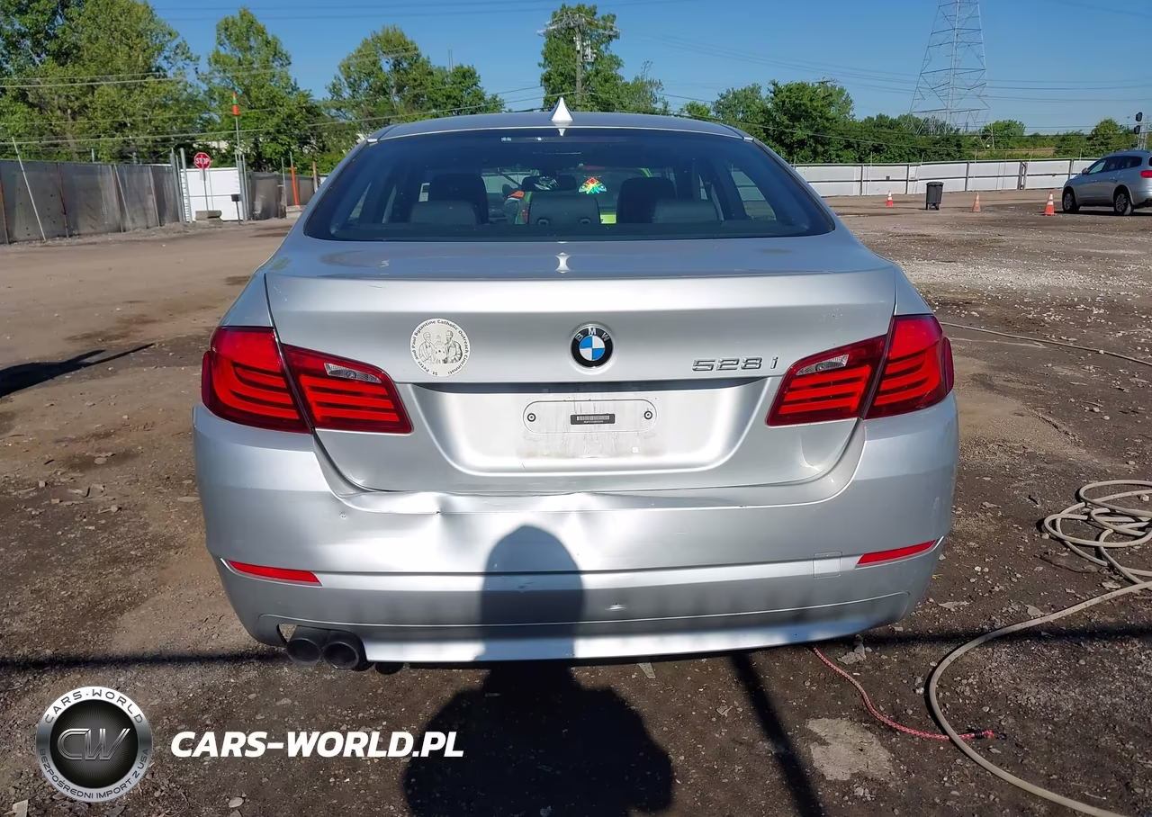 2011 BMW 528I VIN:WBAFR1C54BDS36849 - 6