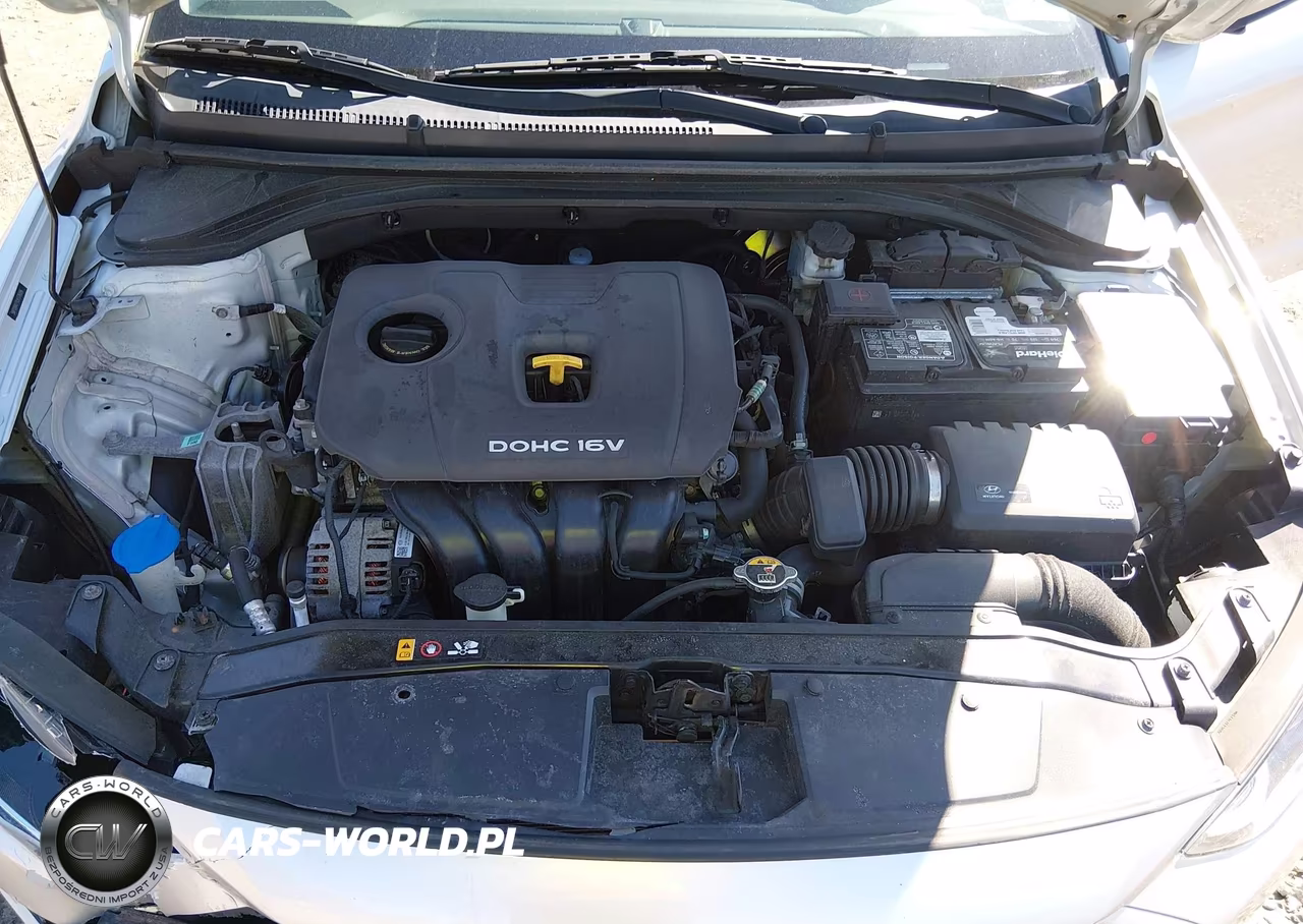 2018 Hyundai Elantra Value Edition VIN:5NPD84LF9JH376086 - 10