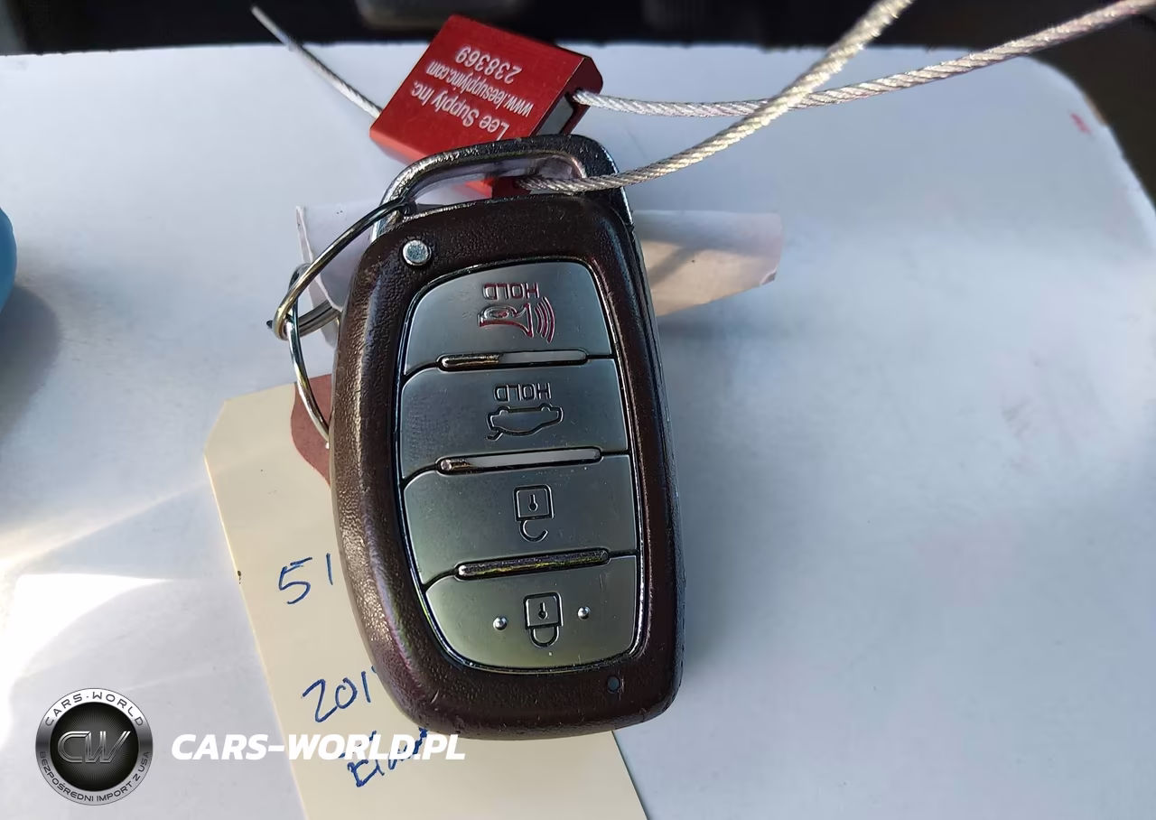 2018 Hyundai Elantra Value Edition VIN:5NPD84LF9JH376086 - 11