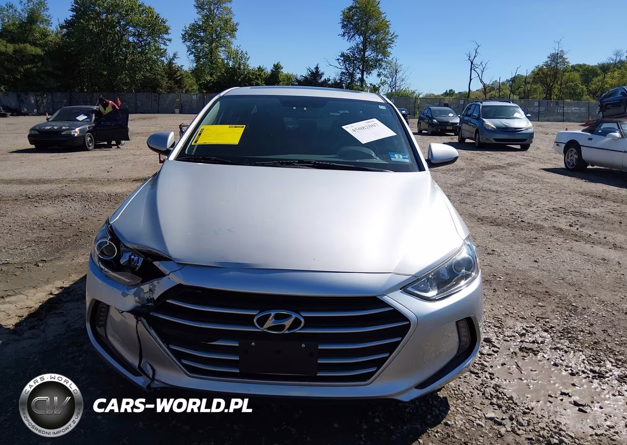 2018 Hyundai Elantra Value Edition VIN:5NPD84LF9JH376086 - 13