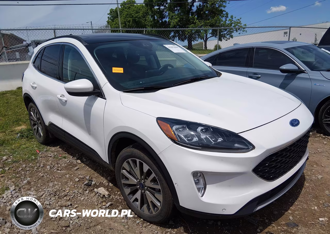 2021 Ford Escape Titanium