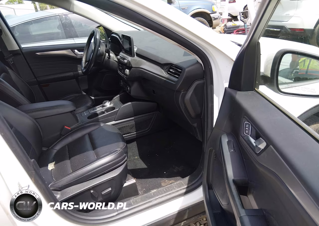 2021 Ford Escape Titanium VIN:1FMCU9J97MUB20049 - 5