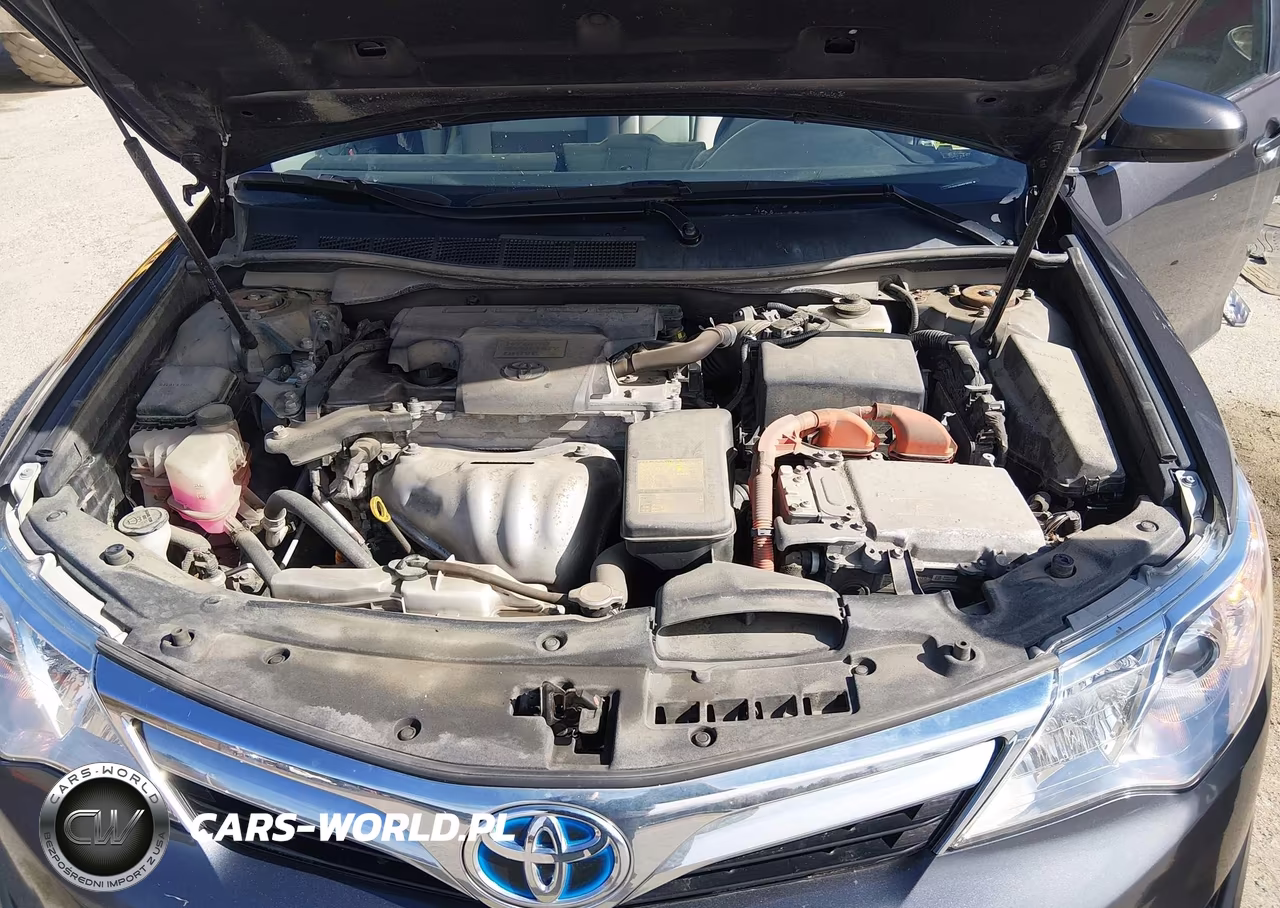 2013 Toyota Camry Hybrid Le VIN:4T1BD1FK1DU073920 - 10