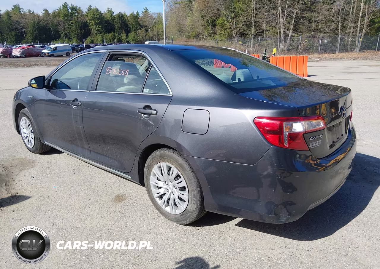 2013 Toyota Camry Hybrid Le VIN:4T1BD1FK1DU073920 - 3