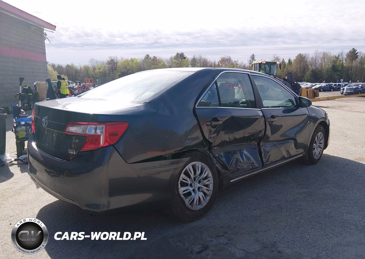 2013 Toyota Camry Hybrid Le VIN:4T1BD1FK1DU073920 - 4