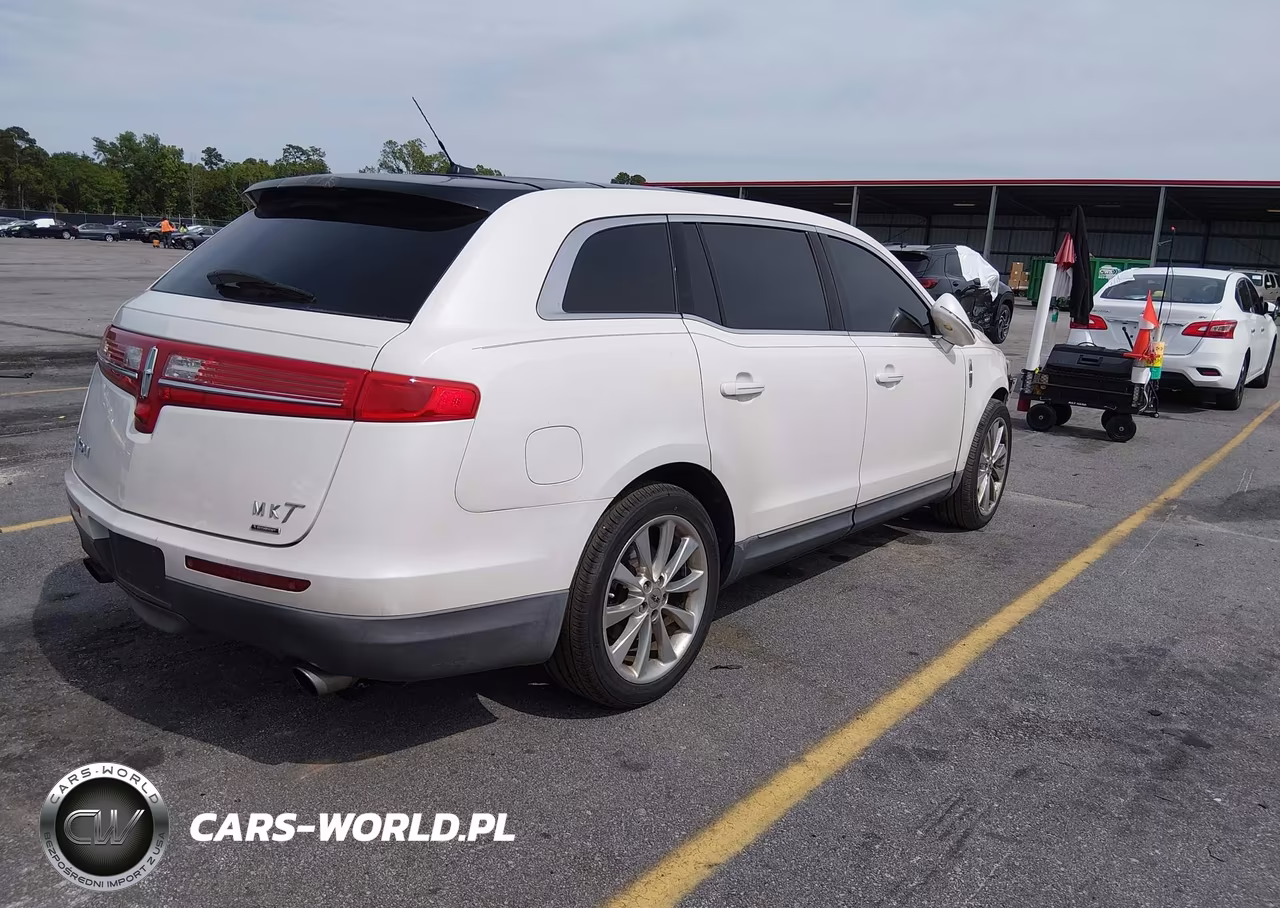 2010 Lincoln Mkt Ecoboost VIN:2LMHJ5AT9ABJ08767 - 4