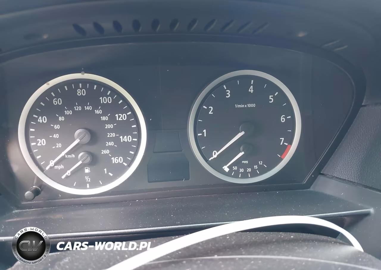 2007 BMW 530I VIN:WBANE73537CM56507 - 7