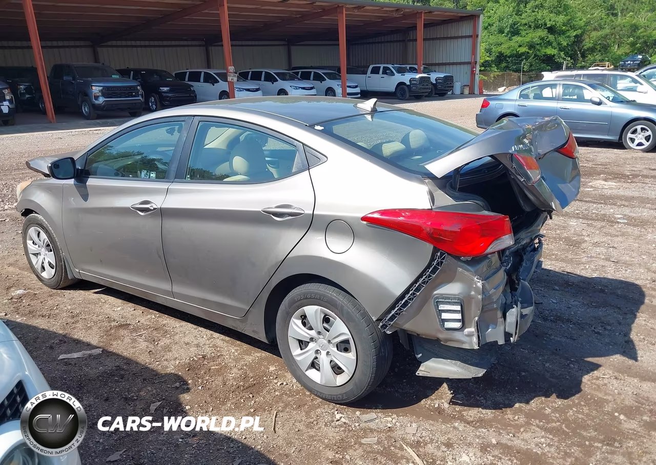 2013 Hyundai Elantra Gls VIN:5NPDH4AE6DH371992 - 3