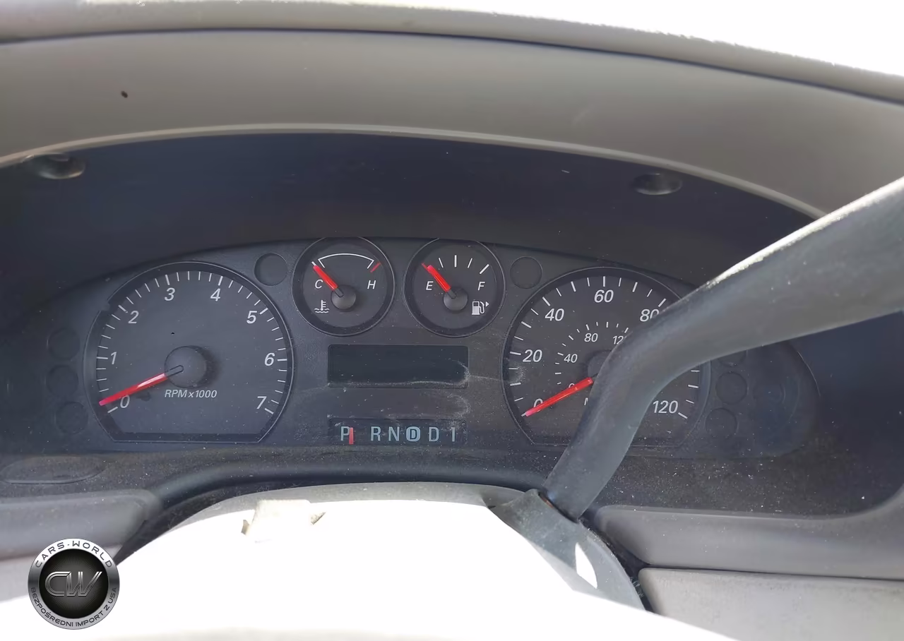 2005 Ford Taurus Se VIN:1FAFP53225A208100 - 7