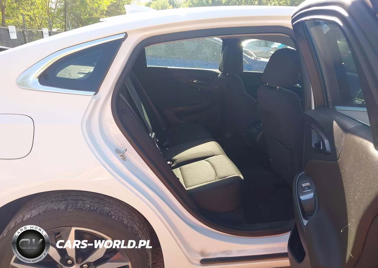 2023 Chevrolet Malibu Fwd Rs VIN:1G1ZG5ST3PF120799 - 8