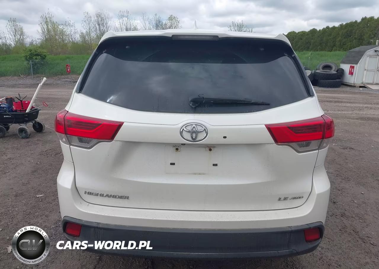 2017 Toyota Highlander Le Plus VIN:5TDBZRFH9HS433924 - 16