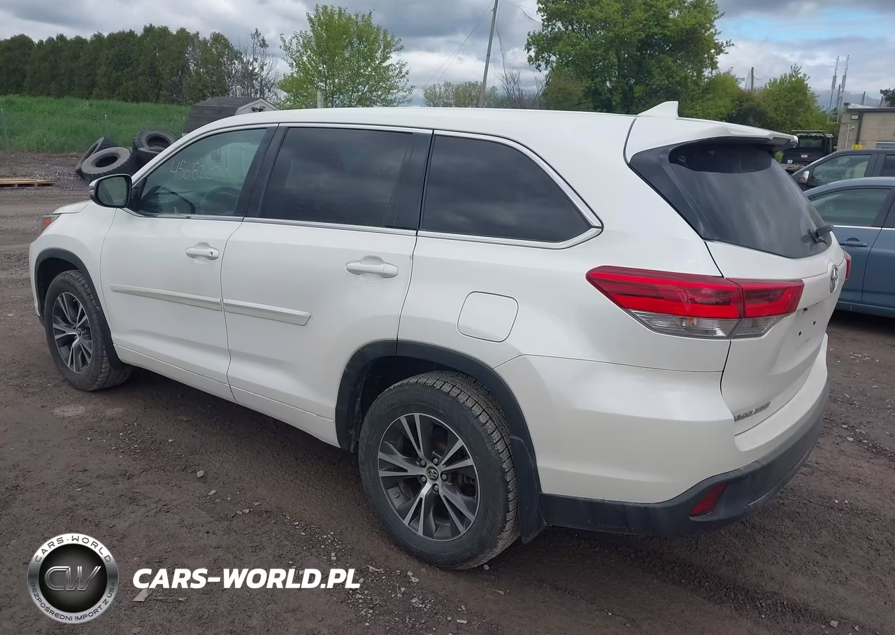 2017 Toyota Highlander Le Plus VIN:5TDBZRFH9HS433924 - 3