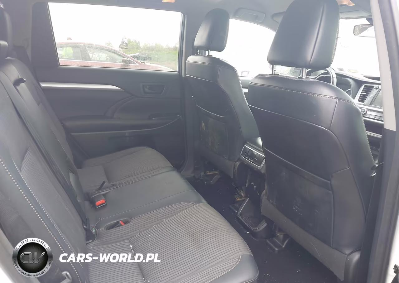 2017 Toyota Highlander Le Plus VIN:5TDBZRFH9HS433924 - 8
