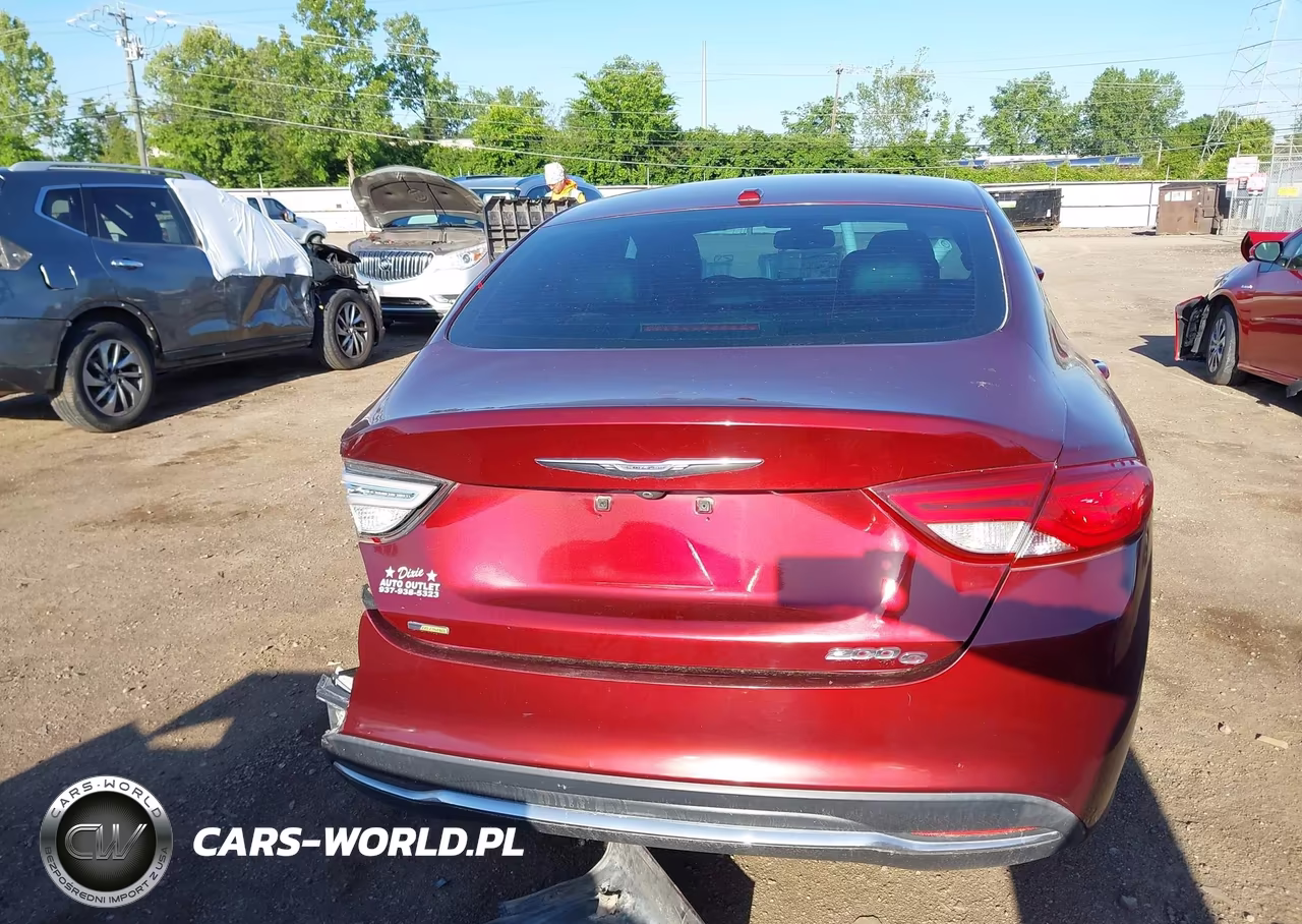 2015 Chrysler 200 C VIN:1C3CCCCB4FN577276 - 17