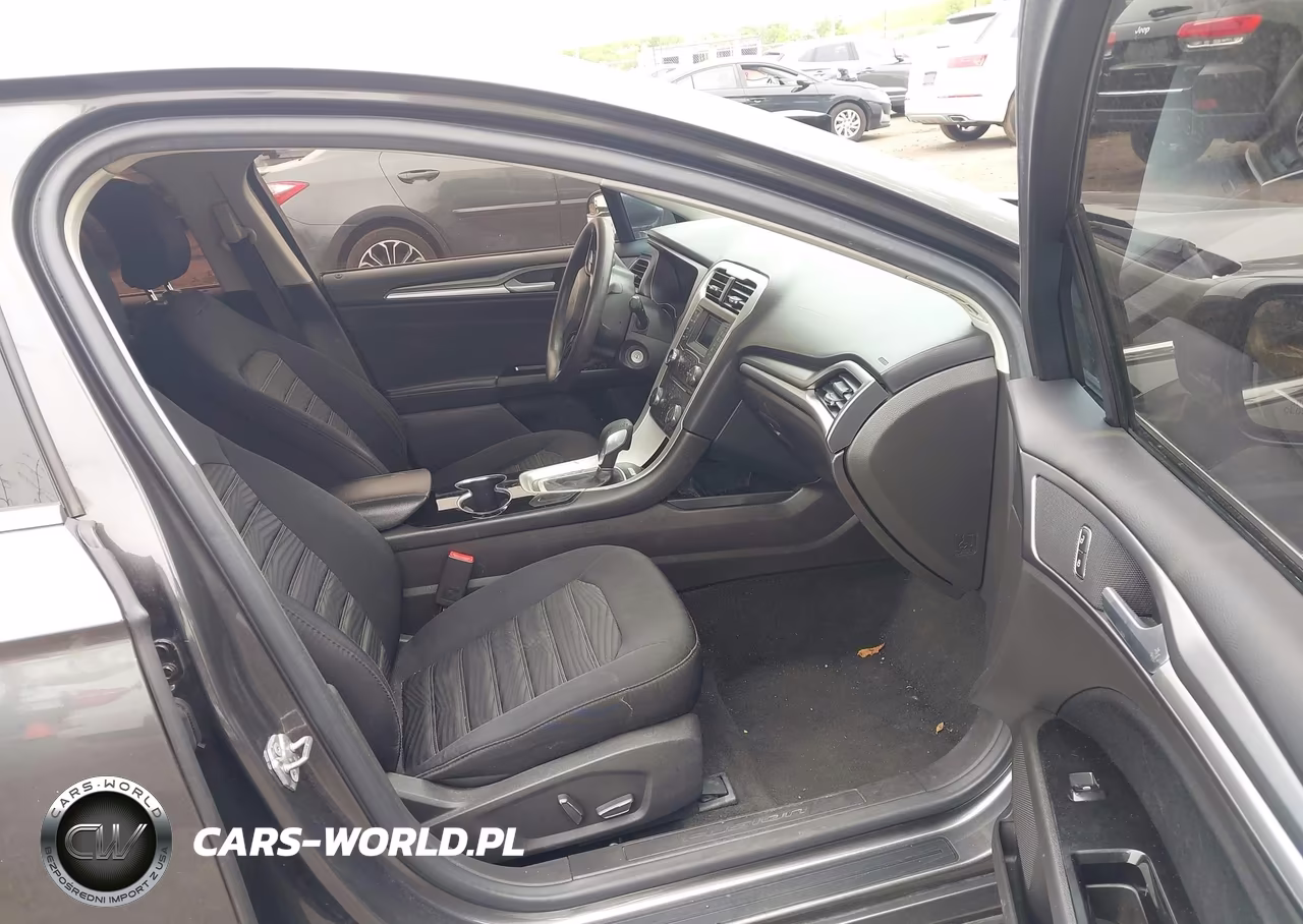 2016 Ford Fusion Se VIN:3FA6P0HD2GR388149 - 5