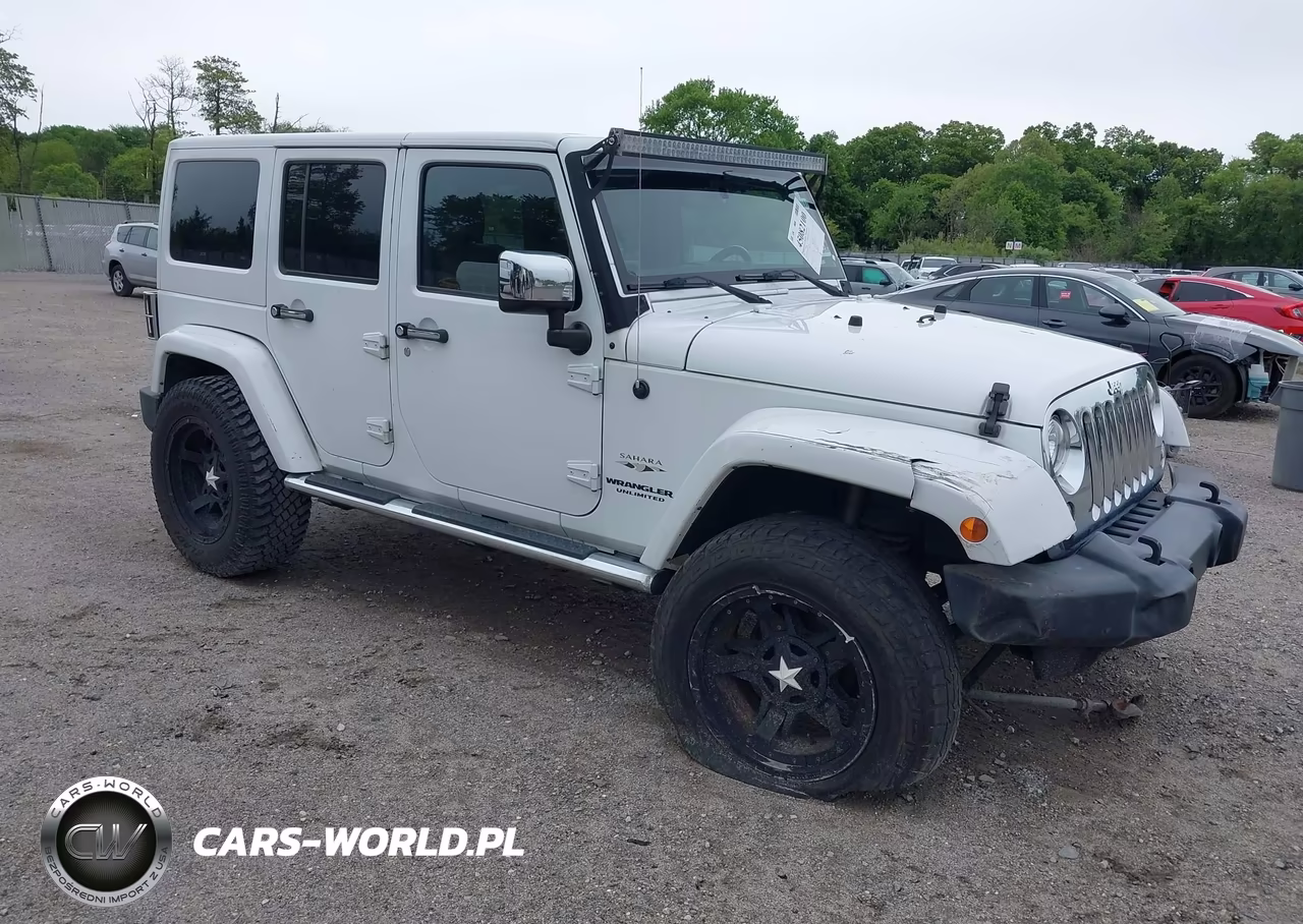 2017 Jeep Wrangler Unlimited Sahara 4X4 – zdjęcie 1 z 15